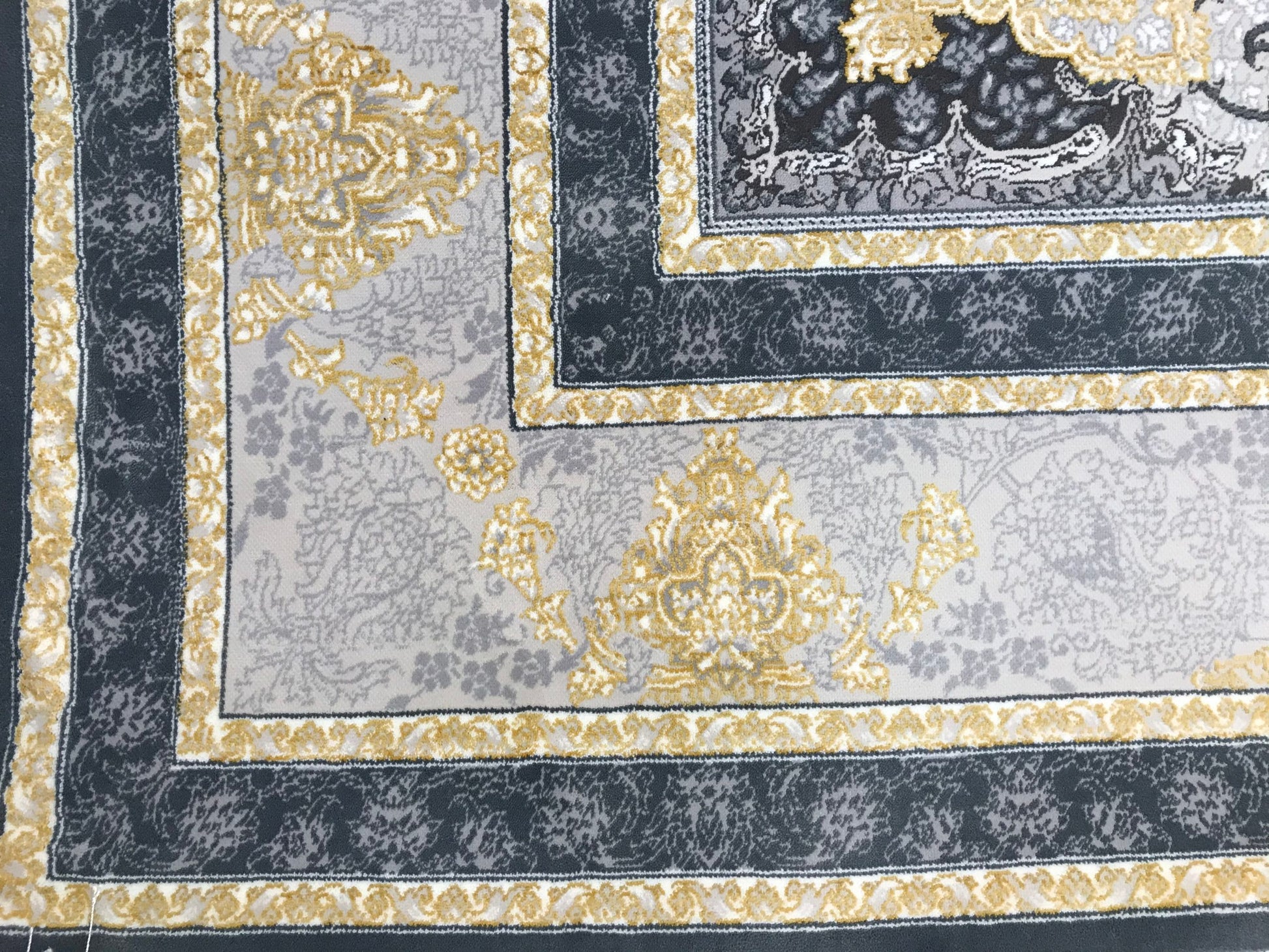Thistle - Persian Rug