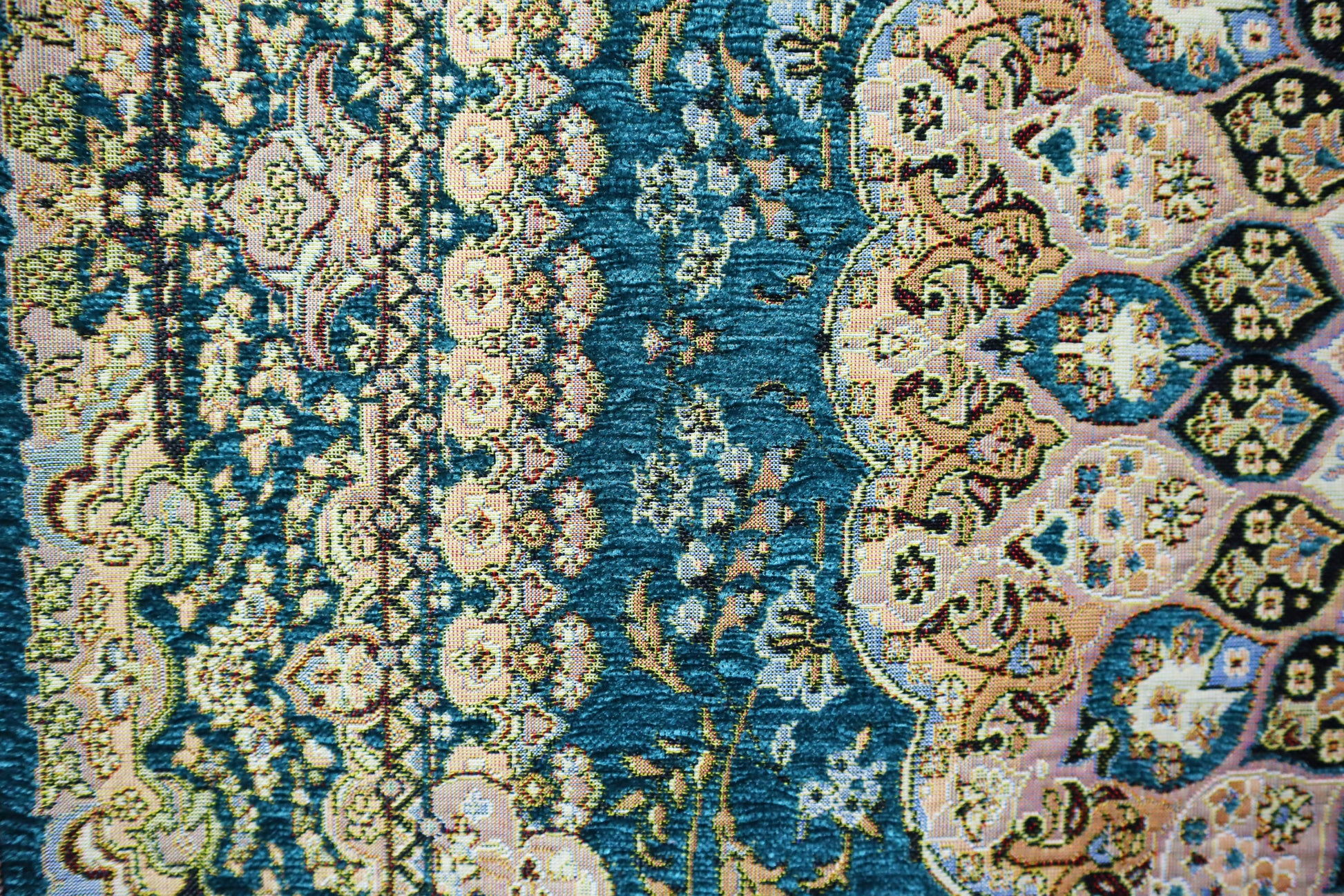 Hall Runner Jacquard Green (Med)