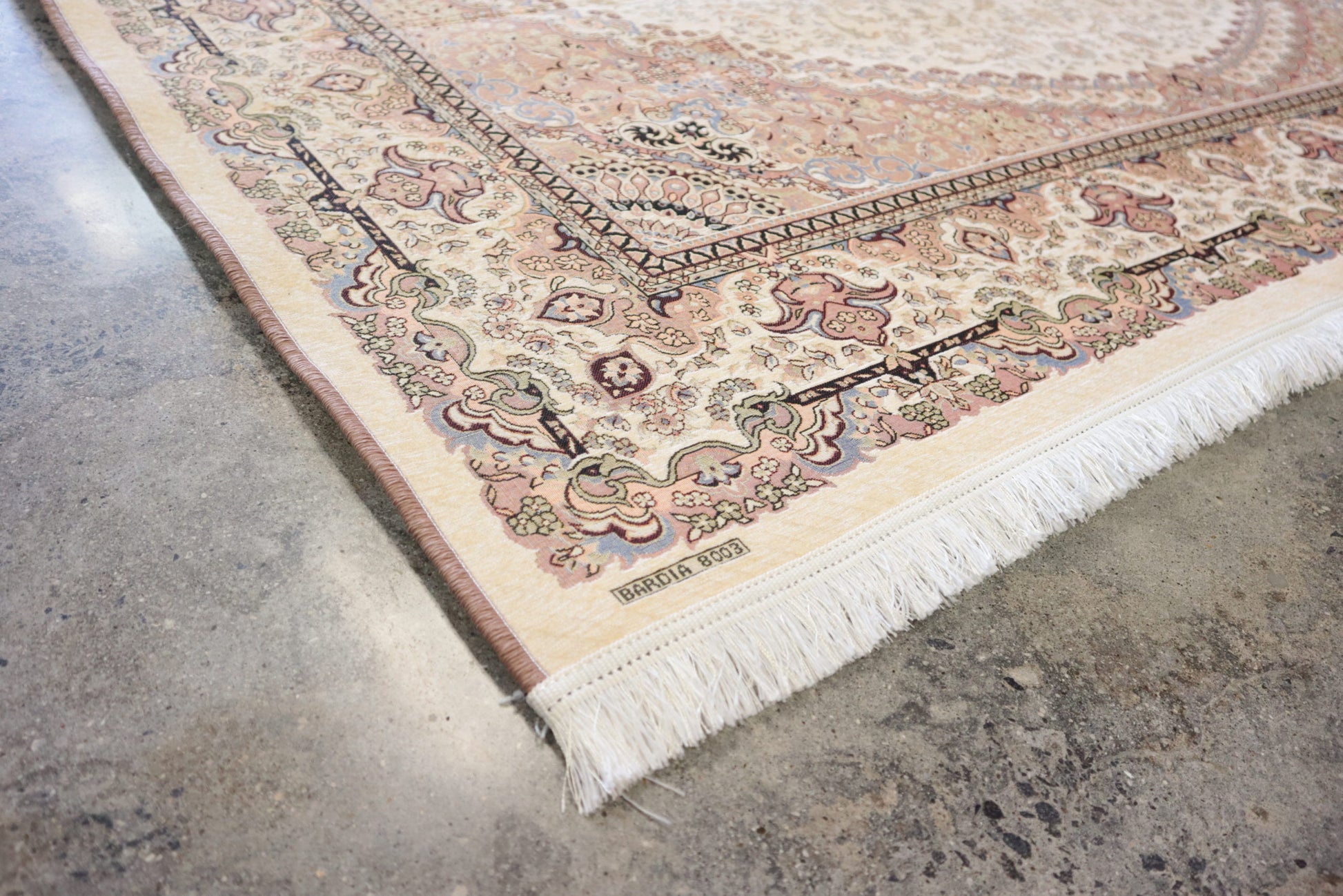 Cream Shah - Jacquard Persian Rug