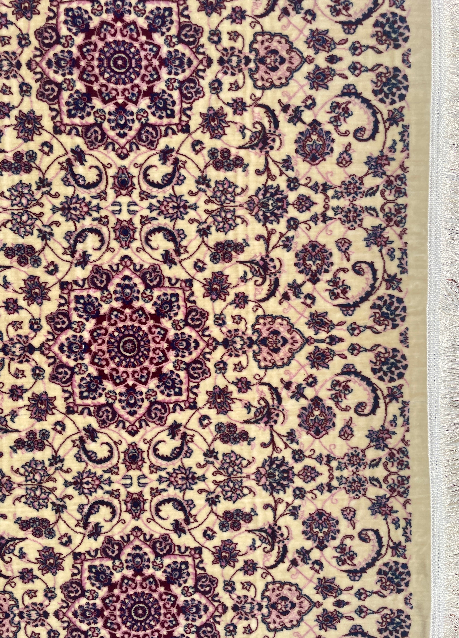 White Floral - Plush Persian Rug
