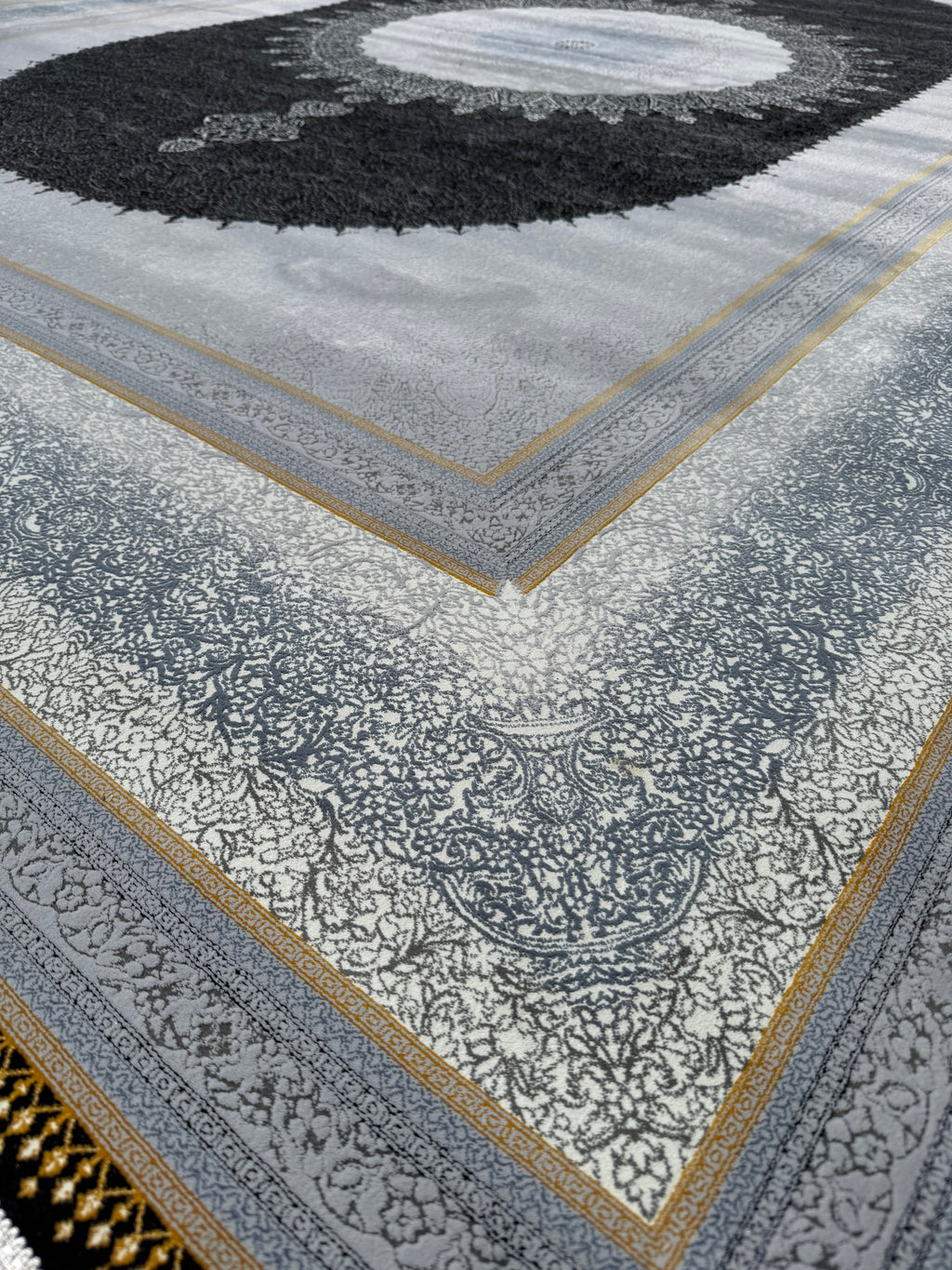 Keystone - Persian Rug