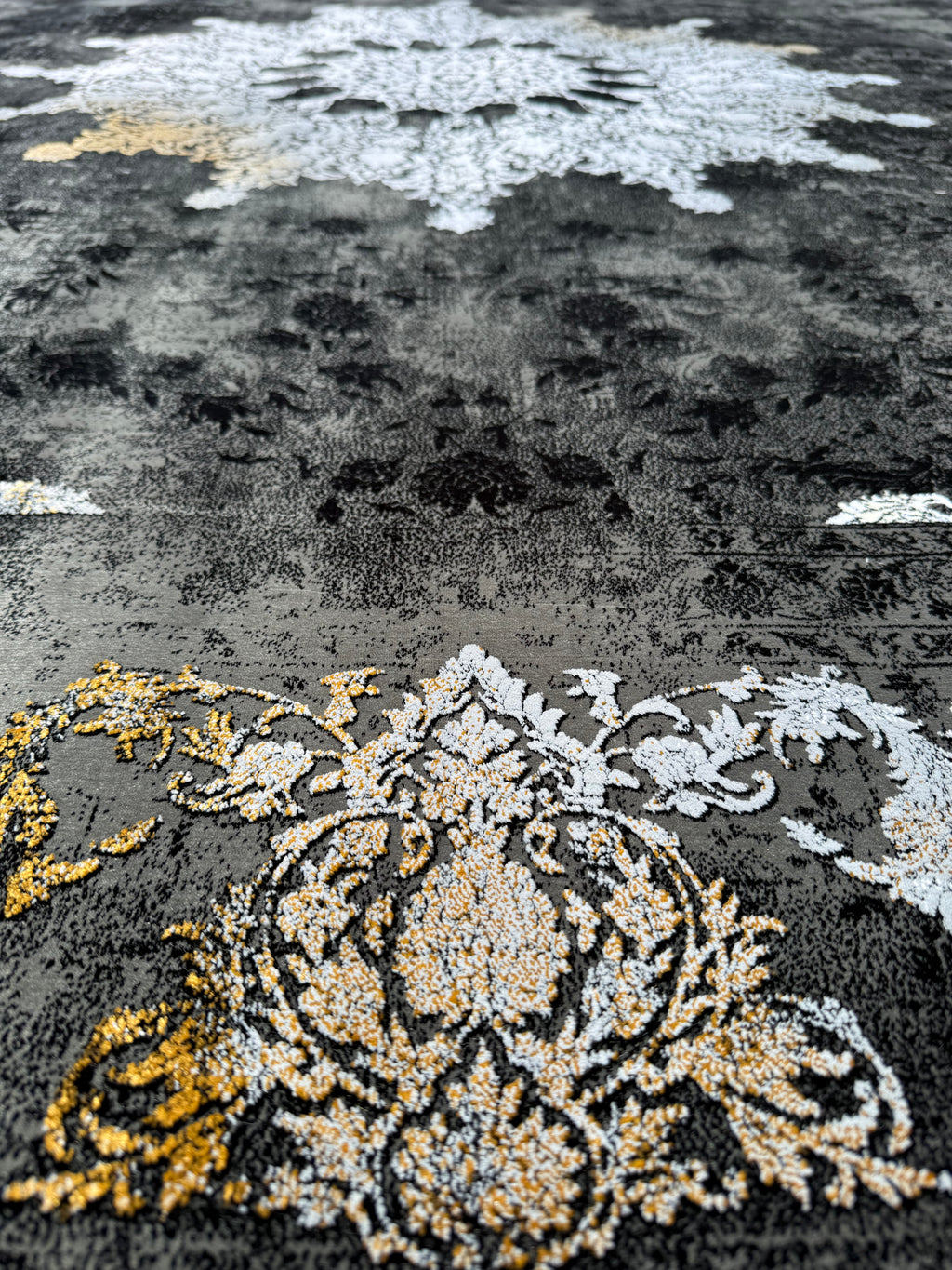 Black Sultan - Persian Rug