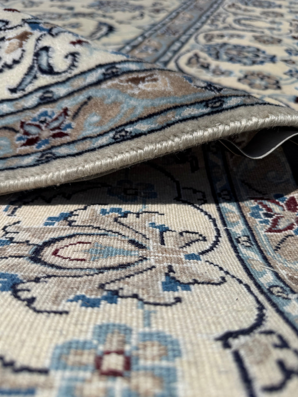 Nain - Hand-Knotted Persian Rug