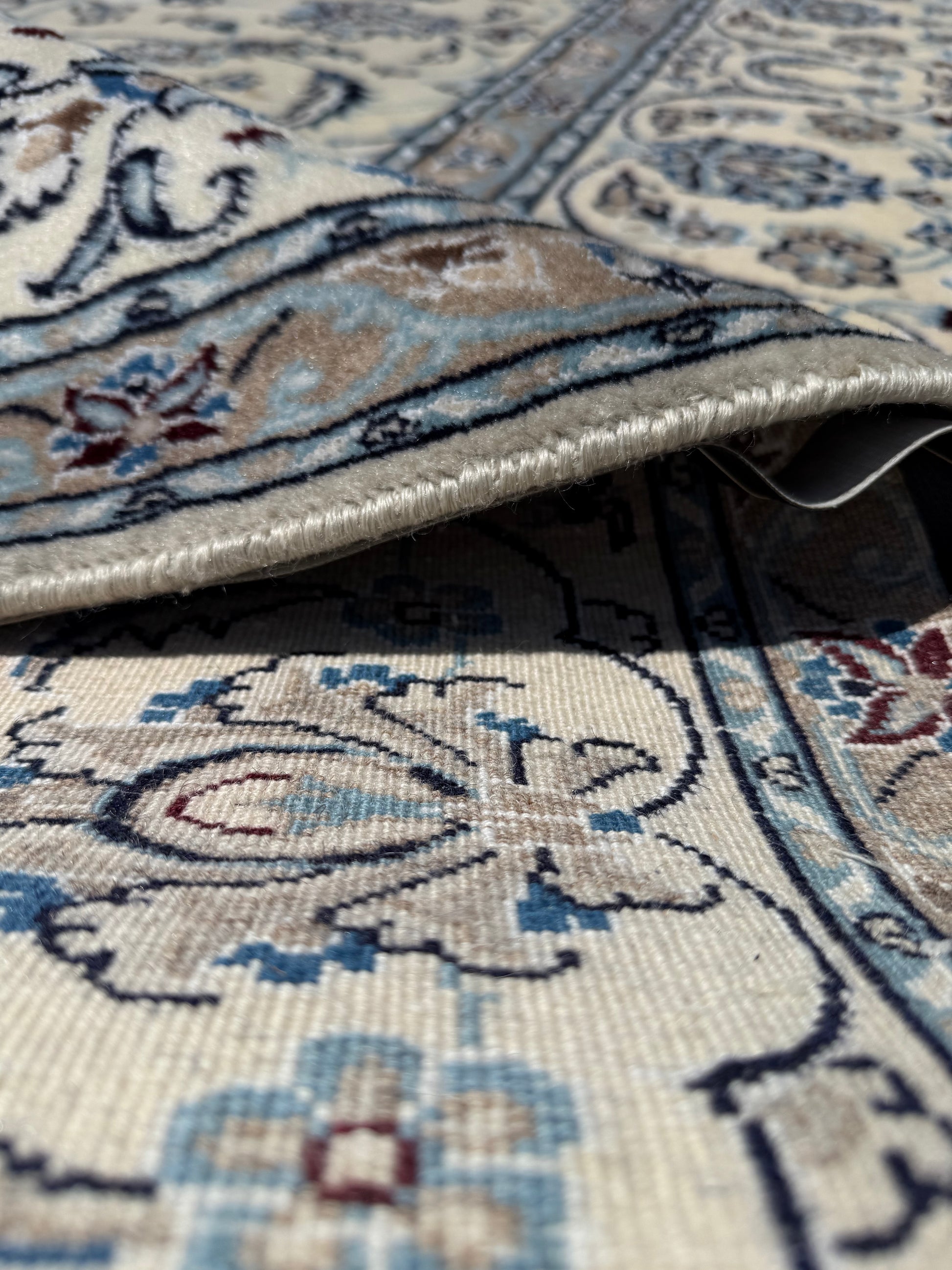Nain - Hand-Knotted Persian Rug