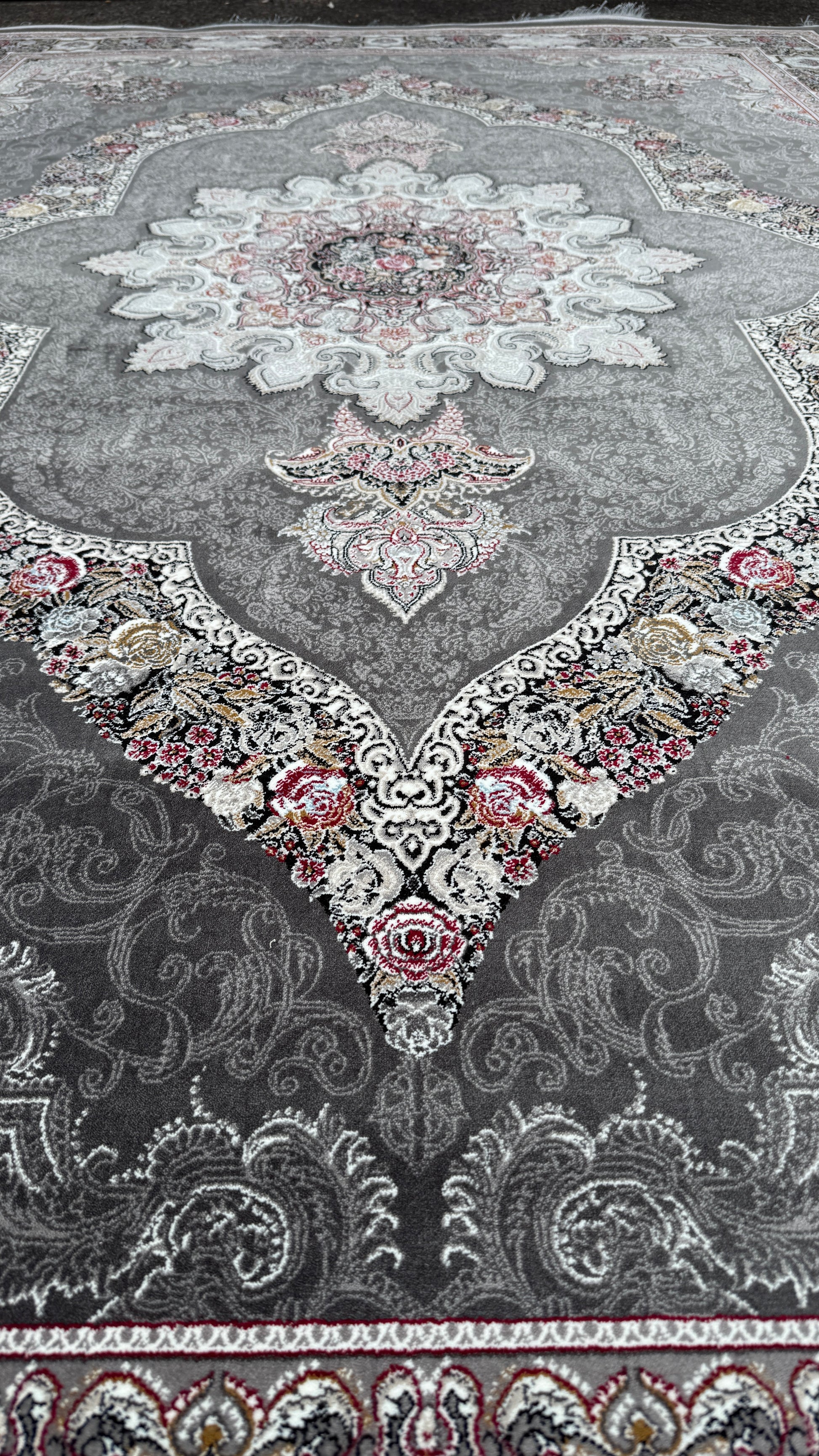 Silver Zayandeh- Persian rug