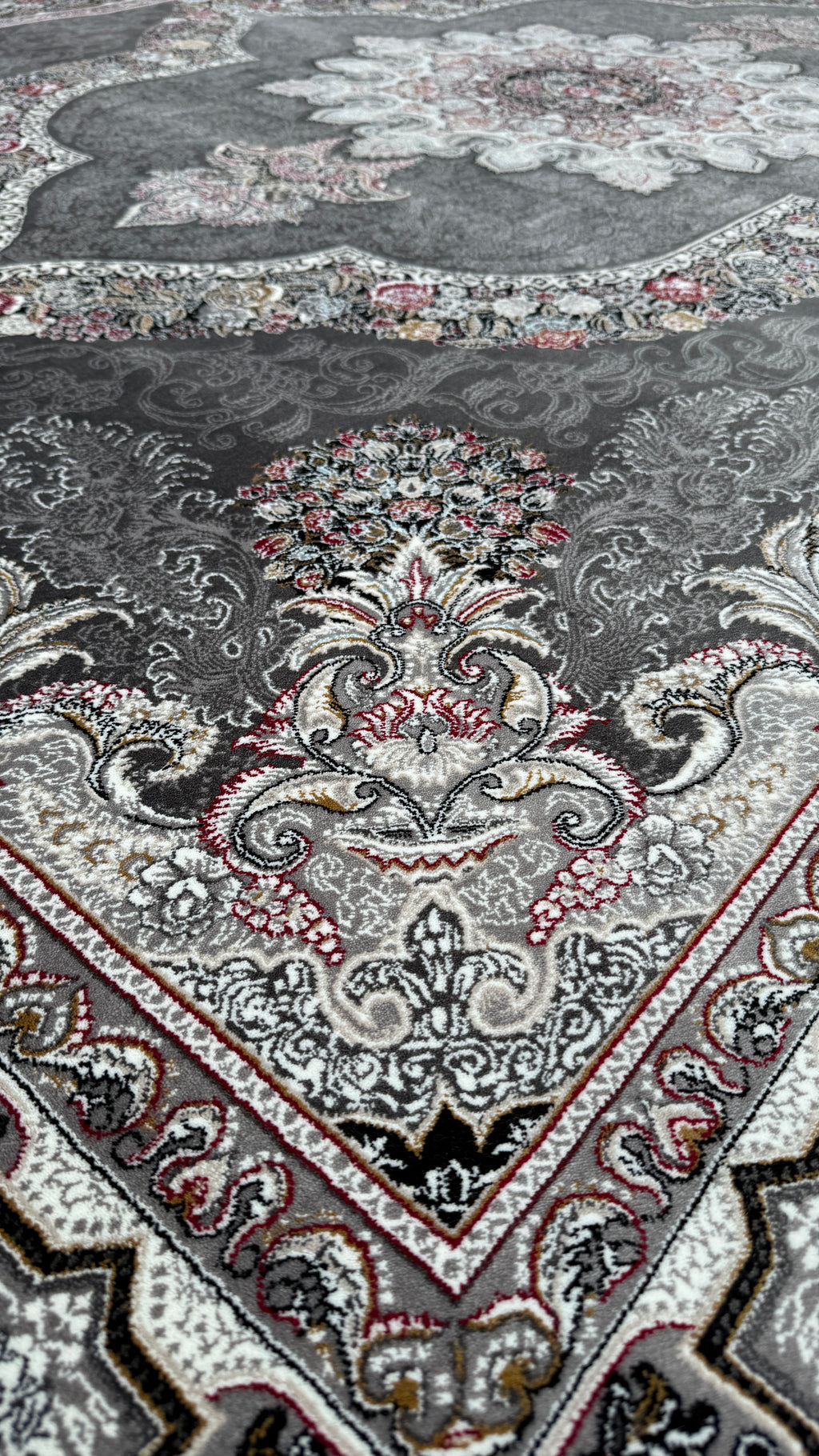 Silver Zayandeh- Persian rug