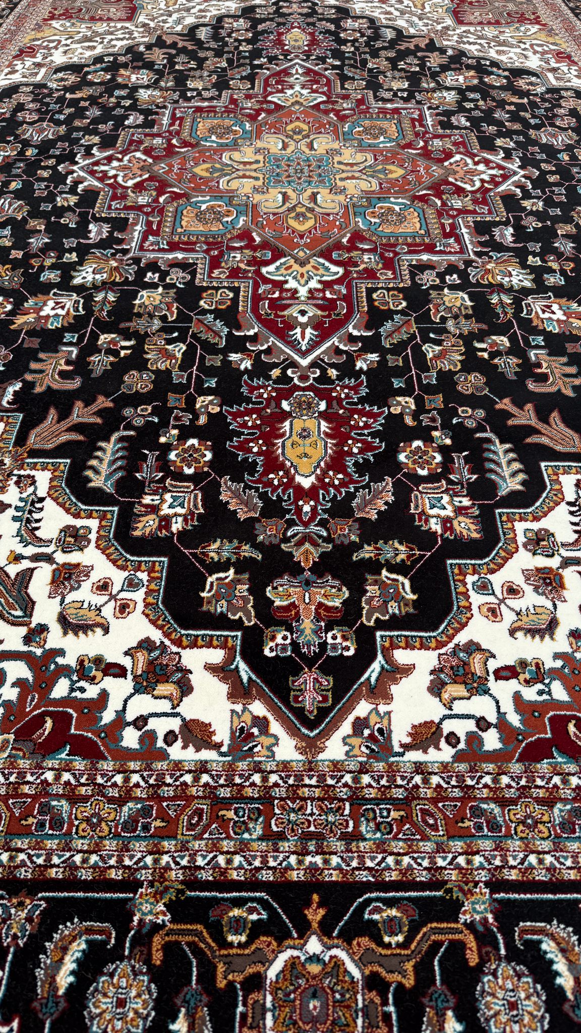Shahi Obsidian Rug - Persian rug