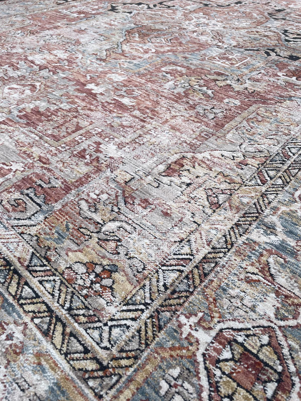 Rose Dahlia - Turkish Rug